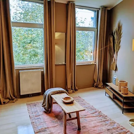 Lägenhet La Tour By Welchome