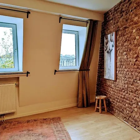 Lägenhet La Tour By Welchome *